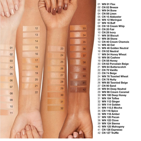 • Clinique Even Better Clinical Serum Foundation CN 20 Fair (VF) - Picture 4 of 5